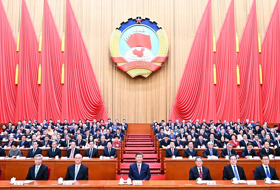 全国政协十四届三次会议闭幕 习...