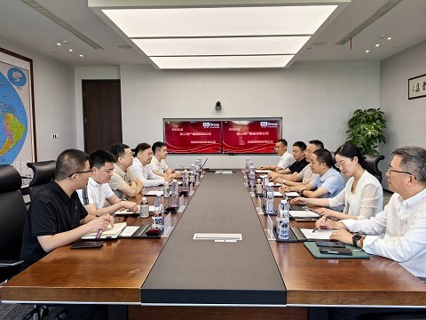 集团胡清华董事长带队走访找钢集...